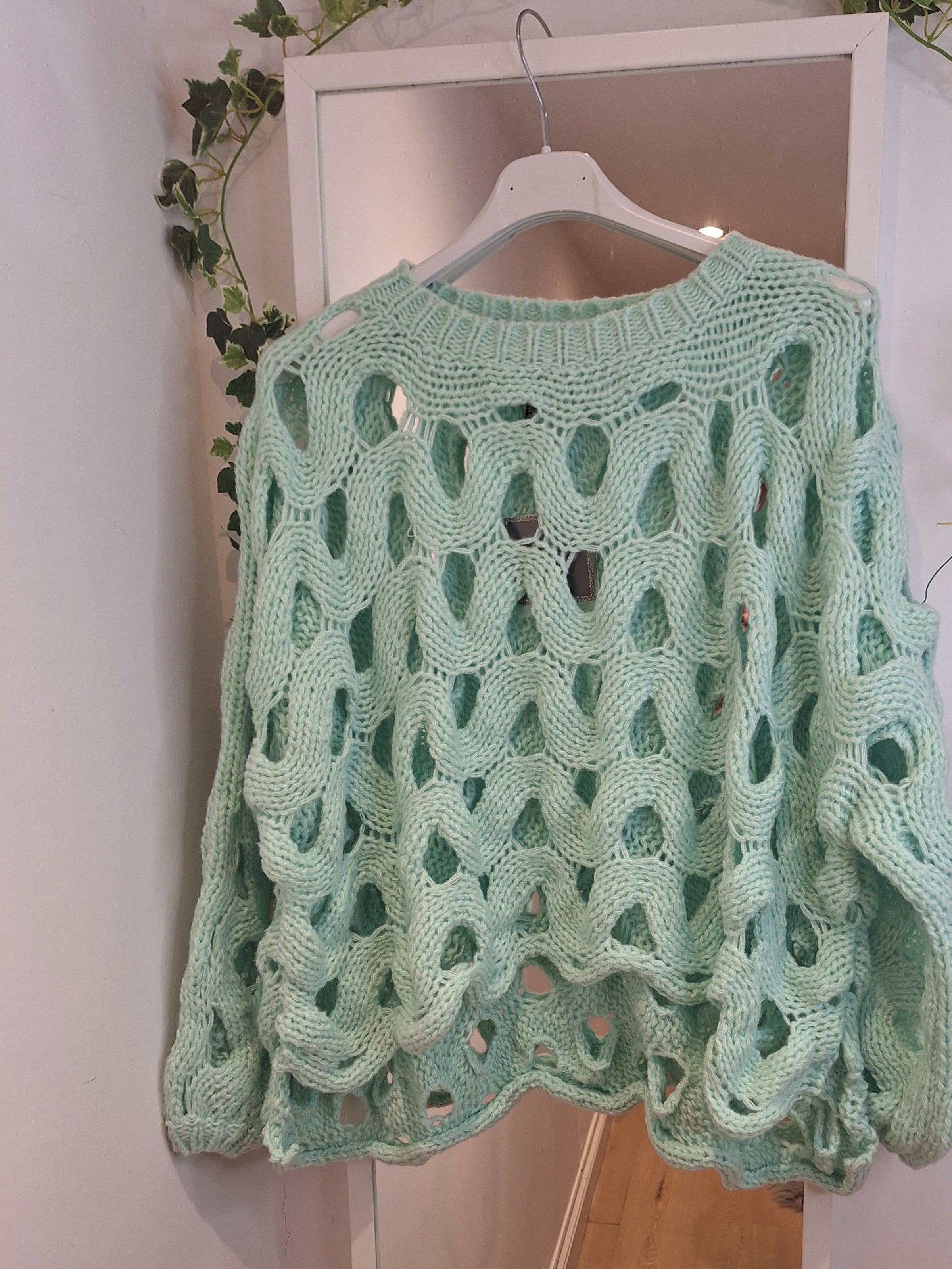 New Lux Hole Soft Knit Mint Green