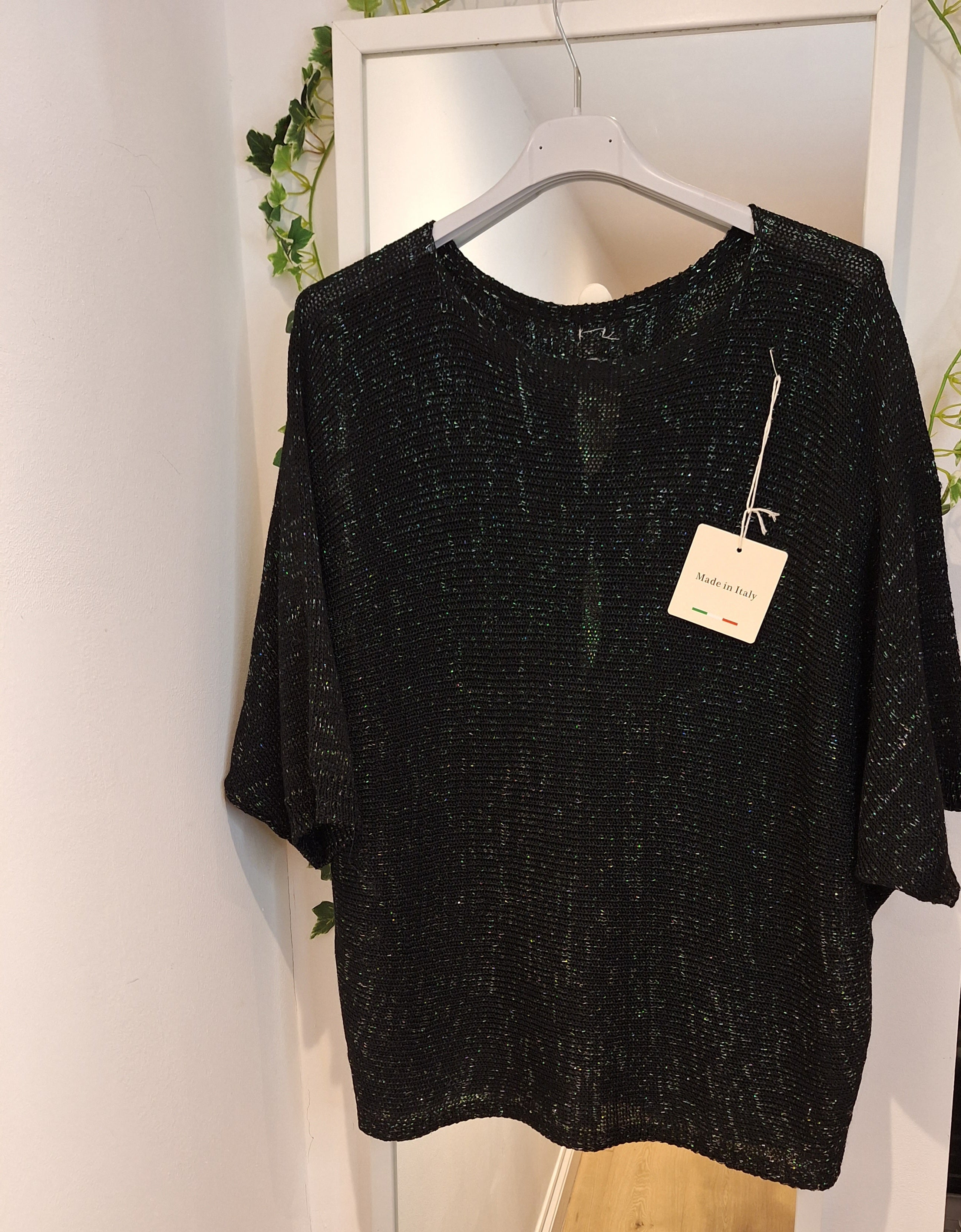 New Glitter Daisy Back Knit