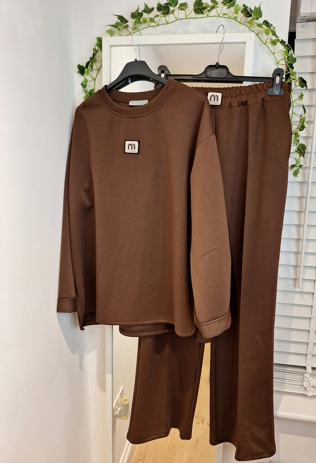 New Chocolate M Two Piece Set