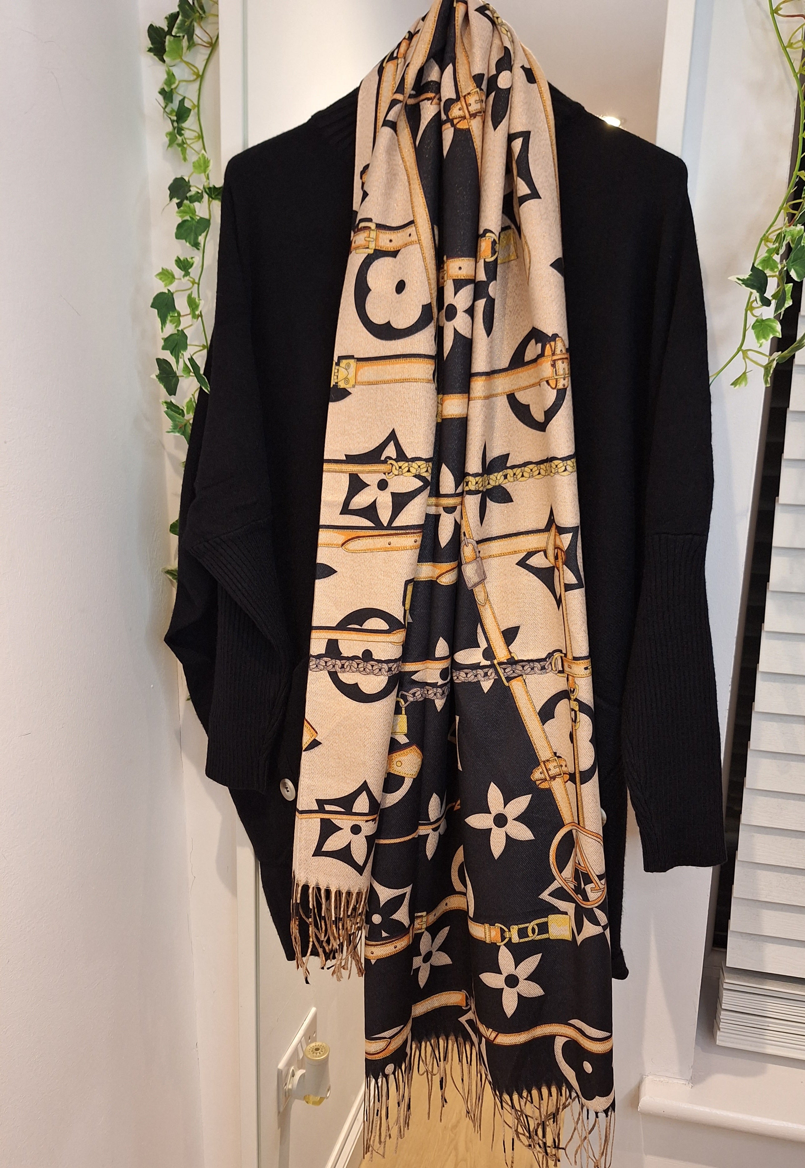 New Inspo Glitter Scarf