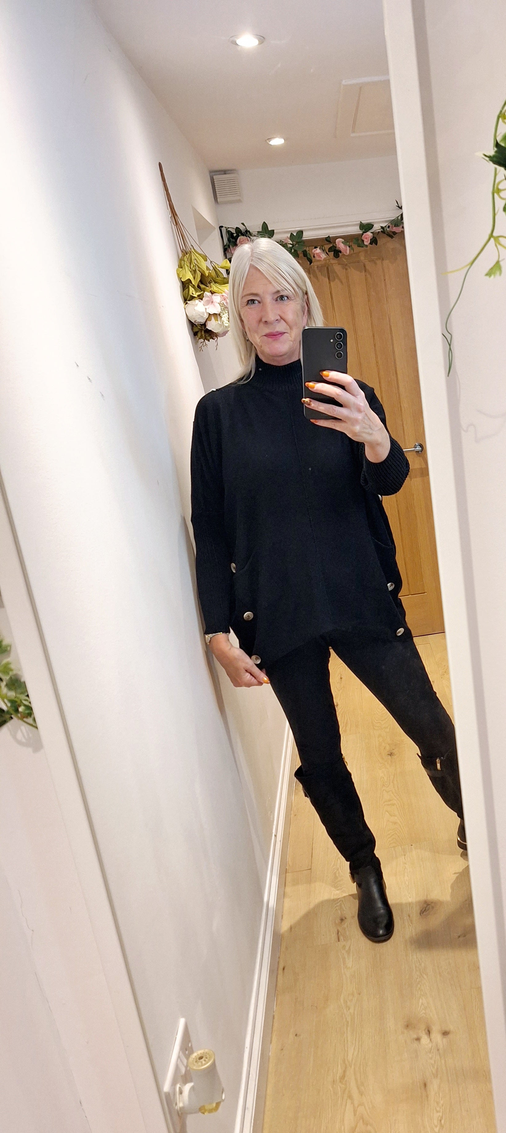 New Lux Button soft Knit polo suits to Size 18